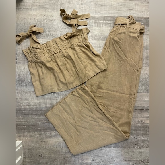 Lost in Lunar Set - Picture 5 of 10